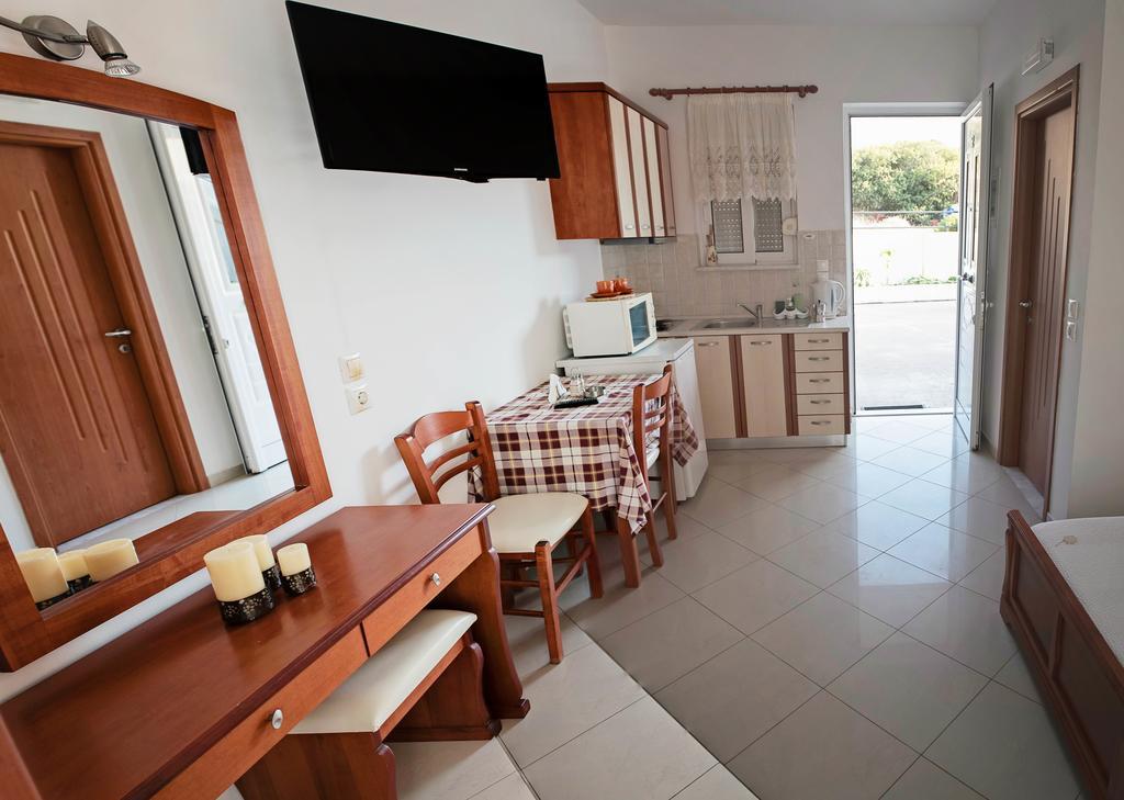 Nephele Apartments Faliraki Zewnętrze zdjęcie